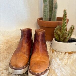 BED Stu Lydyi cobbler Brown Leather Booties